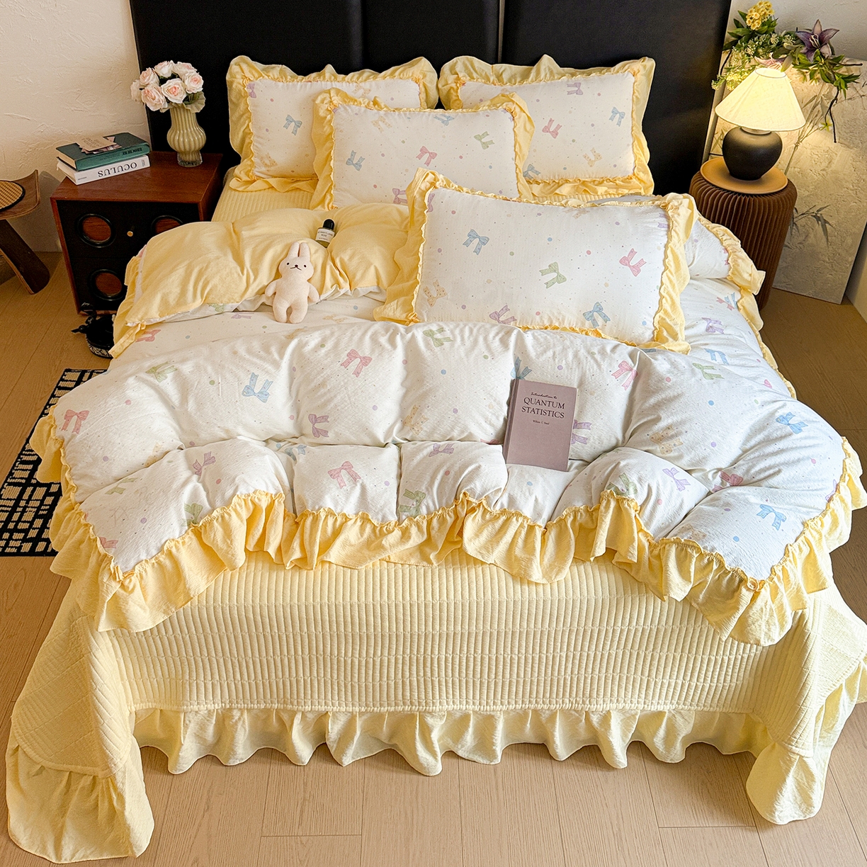 91家纺网 家纺一手货源 找家纺 金梦拉家纺 2026新款云感皱皱纱泡泡纱韩式床盖大花边四件套 柠檬蝴蝶结