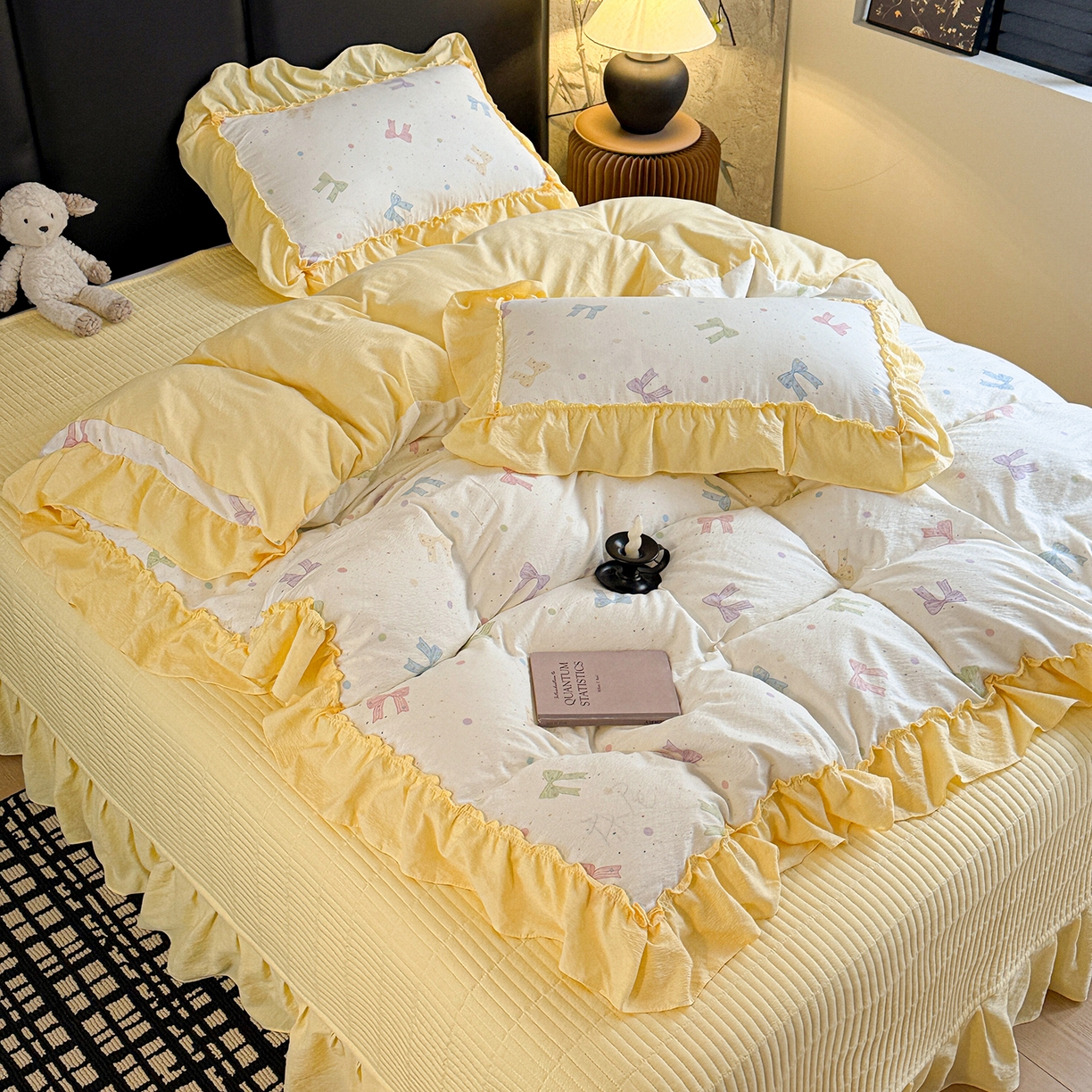 91家纺网 家纺一手货源 找家纺 金梦拉家纺 2026新款云感皱皱纱泡泡纱韩式床盖大花边四件套 柠檬蝴蝶结