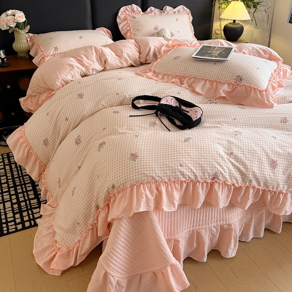 金梦拉家纺 2026新款云感皱皱纱泡泡纱韩式床盖大花边四件套 粉樱浅梦