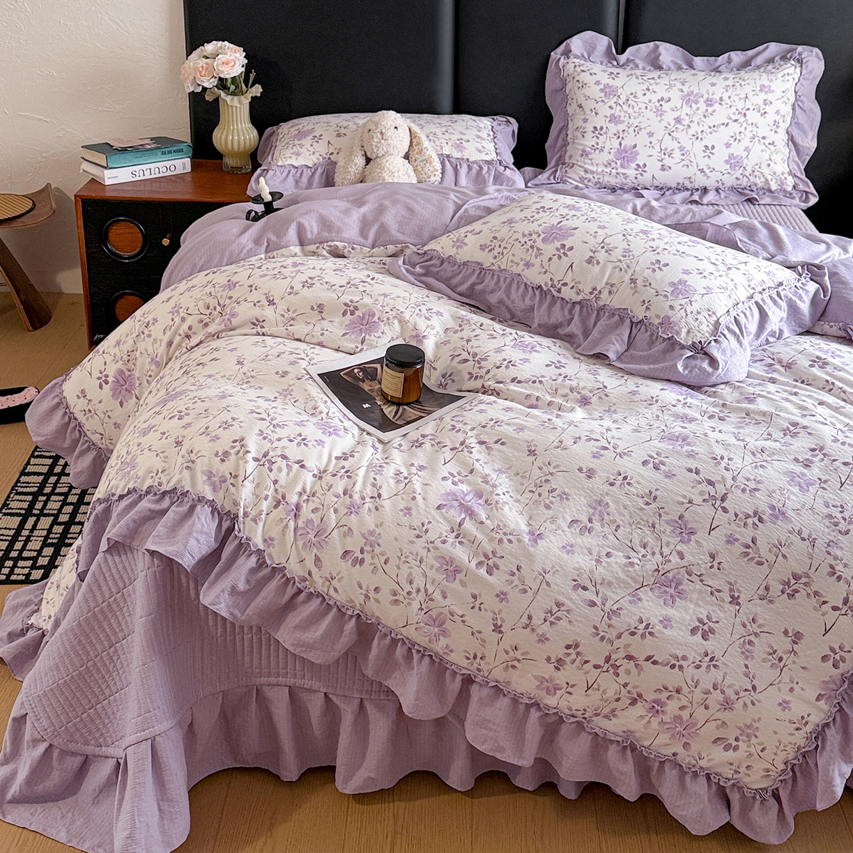 91家纺网 家纺一手货源 找家纺 金梦拉家纺 2026新款云感皱皱纱泡泡纱韩式床盖大花边四件套 紫韵