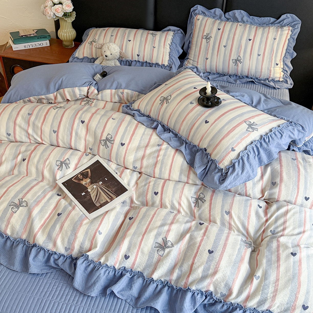 91家纺网 家纺一手货源 找家纺 金梦拉家纺 2026新款云感皱皱纱泡泡纱韩式床盖大花边四件套 条纹爱心