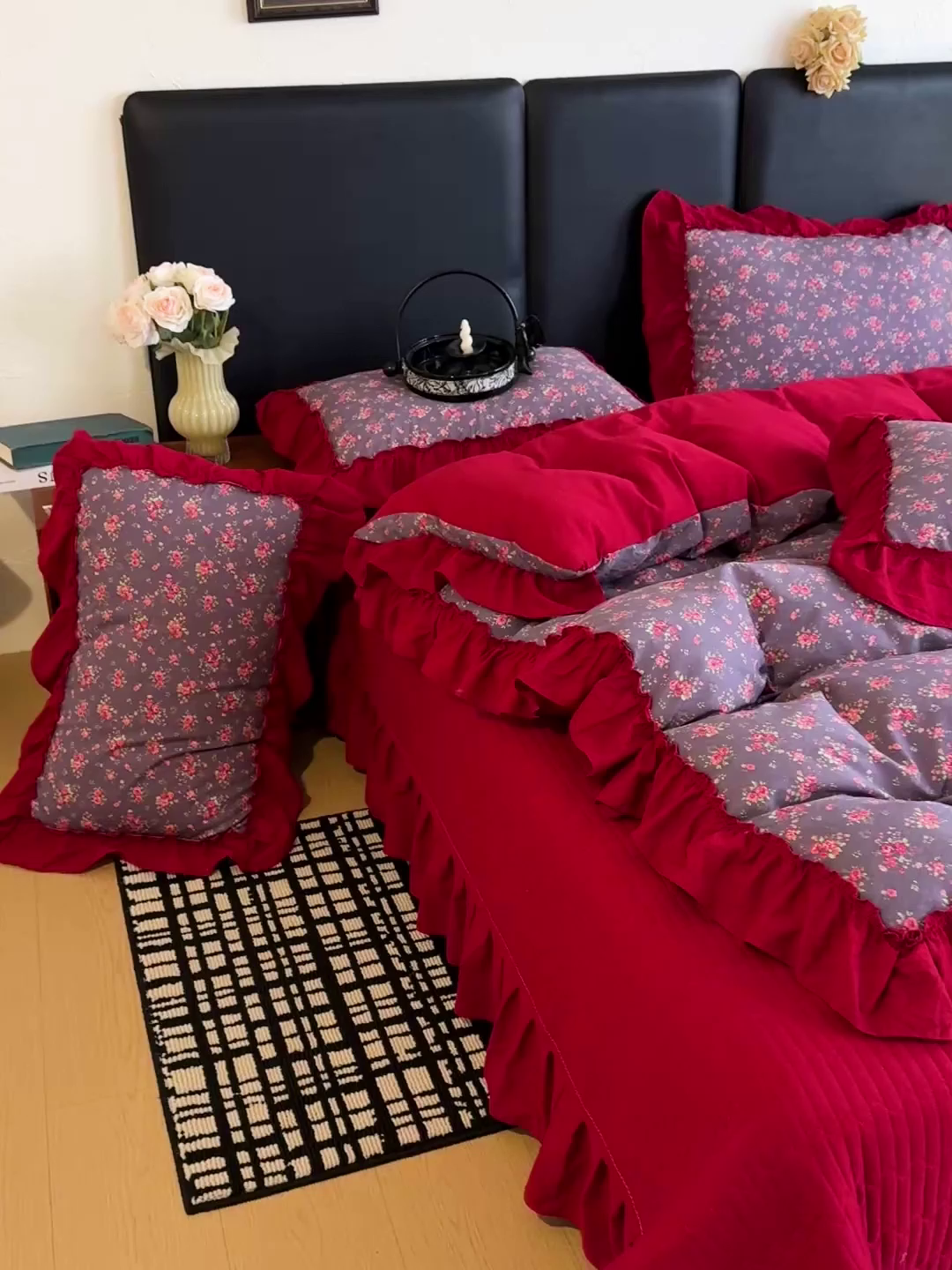 91家纺网 家纺一手货源 找家纺 金梦拉家纺 2026新款云感皱皱纱泡泡纱韩式床盖大花边四件套 海棠