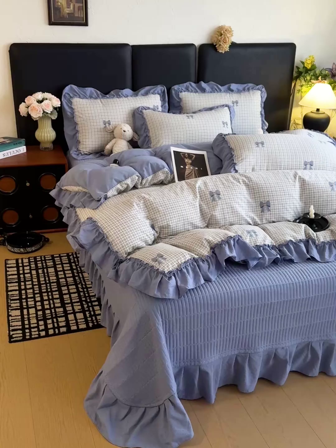 91家纺网 家纺一手货源 找家纺 金梦拉家纺 2026新款云感皱皱纱泡泡纱韩式床盖大花边四件套 蓝色蝴蝶结