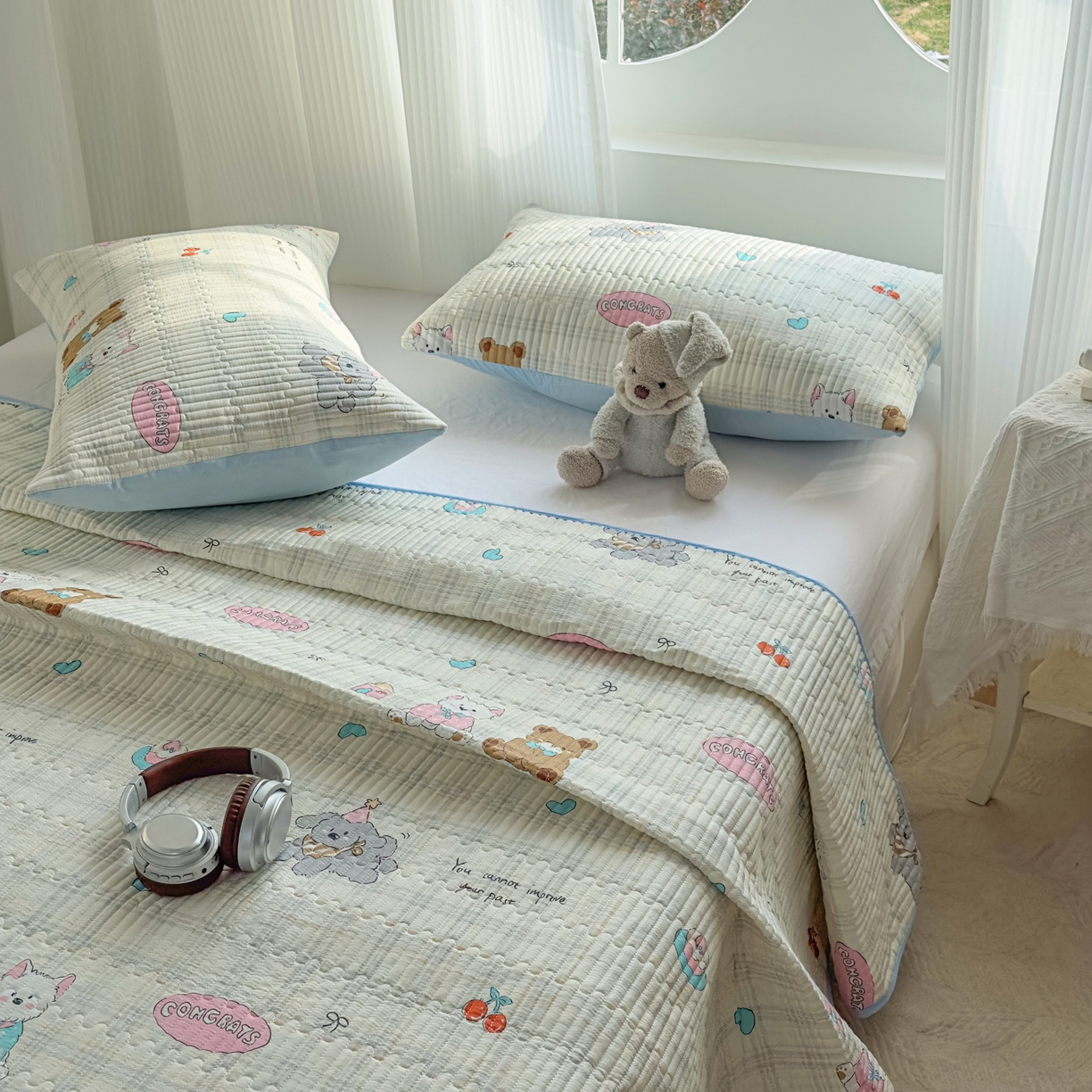 91家纺网 家纺一手货源 找家纺 KA家纺 2026春夏新款全棉印花小清新床盖三件套 第二波 樱桃熊仔