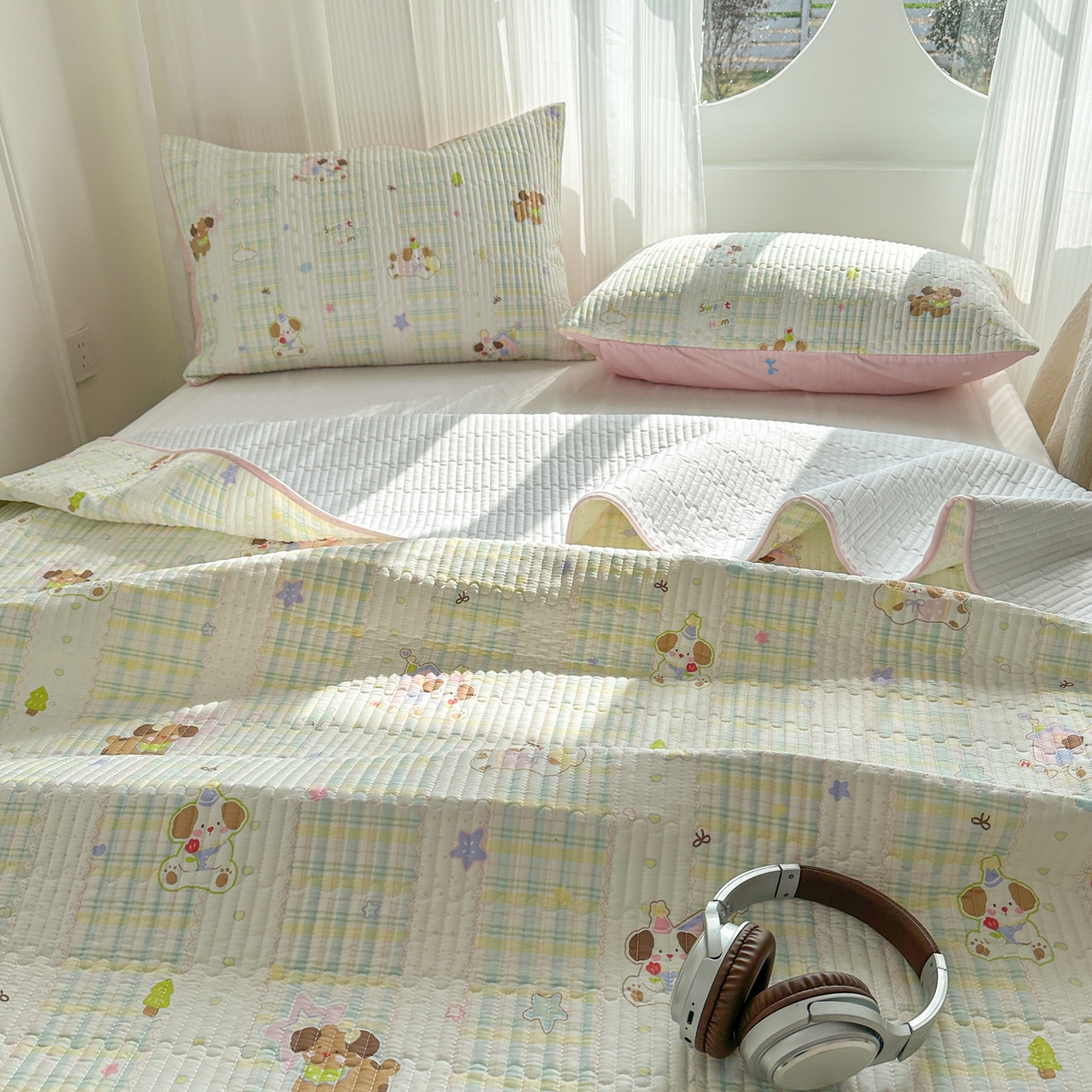 91家纺网 家纺一手货源 找家纺 KA家纺 2026春夏新款全棉印花小清新床盖三件套 第二波 格子小狗