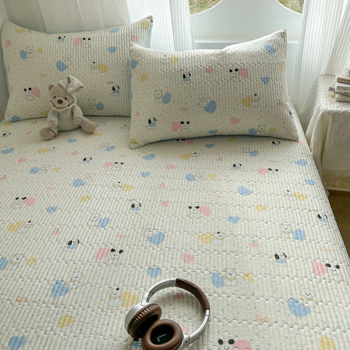 91家纺网 家纺一手货源 找家纺 KA家纺 2026春夏新款全棉印花小清新床盖三件套 第二波 心心狗