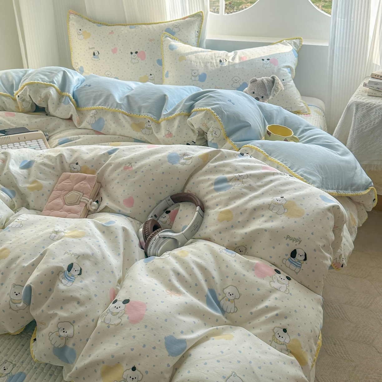 91家纺网 家纺一手货源 找家纺 KA家纺 2026春夏新款全棉纯棉床盖款卡通印花贝壳边四件套 心心狗