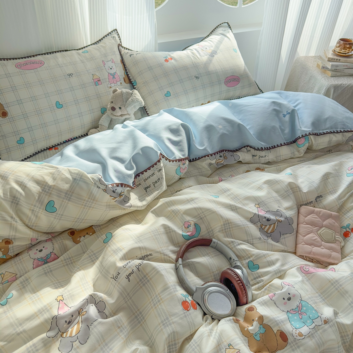 91家纺网 家纺一手货源 找家纺 KA家纺 2026春夏新款全棉纯棉床盖款卡通印花贝壳边四件套 樱桃熊仔