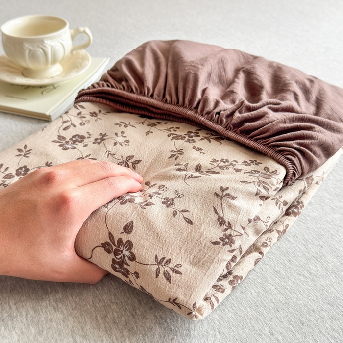 91家纺网 家纺一手货源 找家纺 三悦四季 2026新款A类亚麻皱皱纱床笠双层纱床笠三件套四季款 栗花漫野