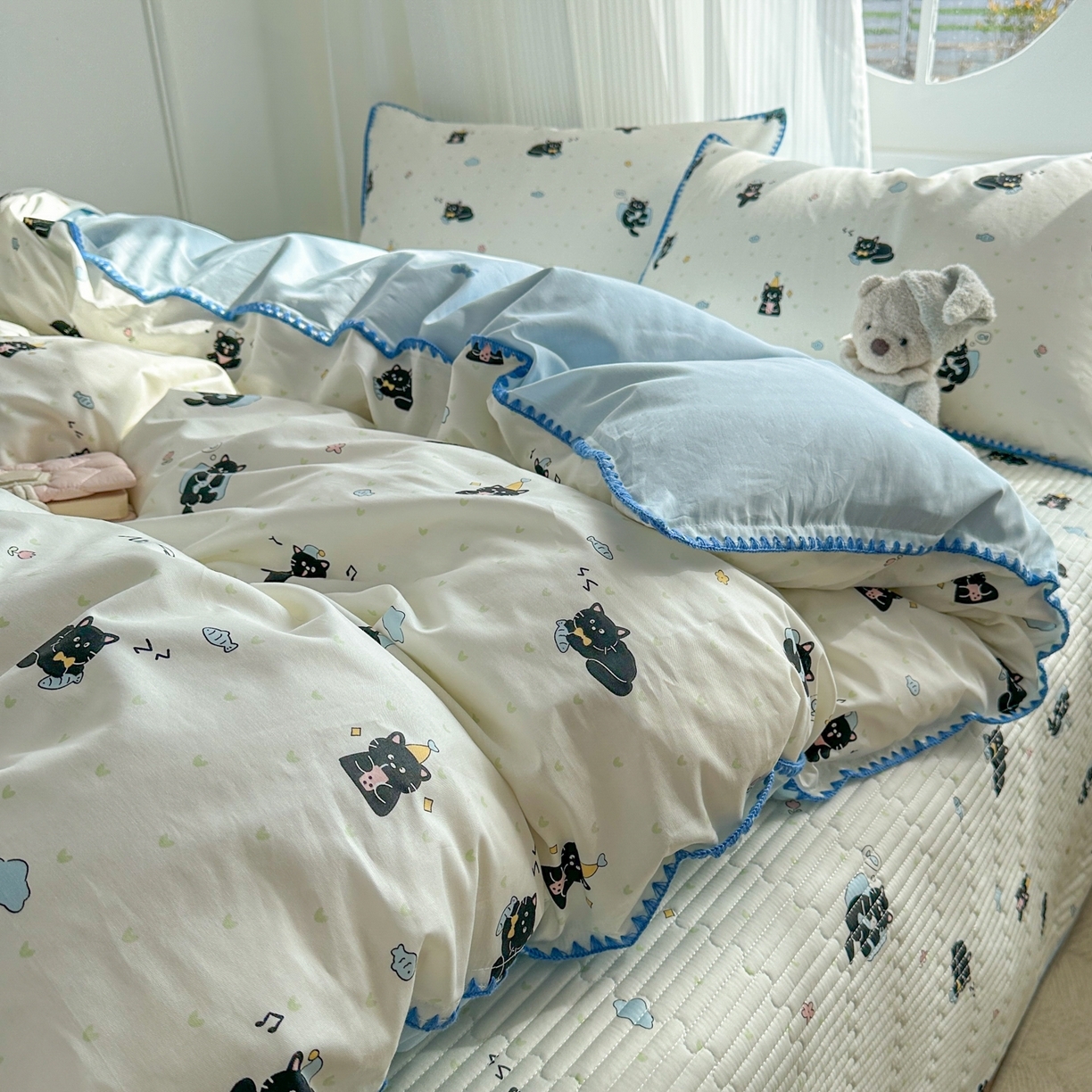 91家纺网 家纺一手货源 找家纺 （总）KA家纺 2026春夏新款全棉纯棉床盖款卡通印花贝壳边四件套