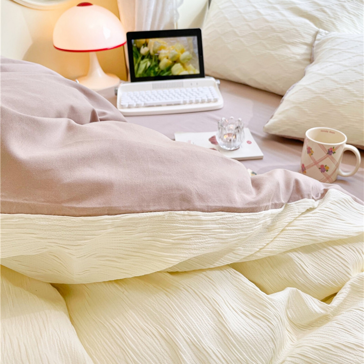 91家纺网 家纺一手货源 找家纺 琪格格纺织 2026新款纯棉纯棉色织肌理纹提花华夫格纯棉轻奢简约款四件套 泡泡纱米白VS奶咖