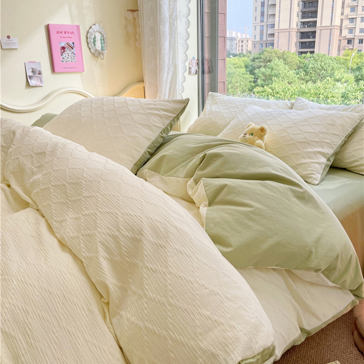 91家纺网 家纺一手货源 找家纺 琪格格纺织 2026新款纯棉纯棉色织肌理纹提花华夫格纯棉轻奢简约款四件套 泡泡纱米白VS奶绿