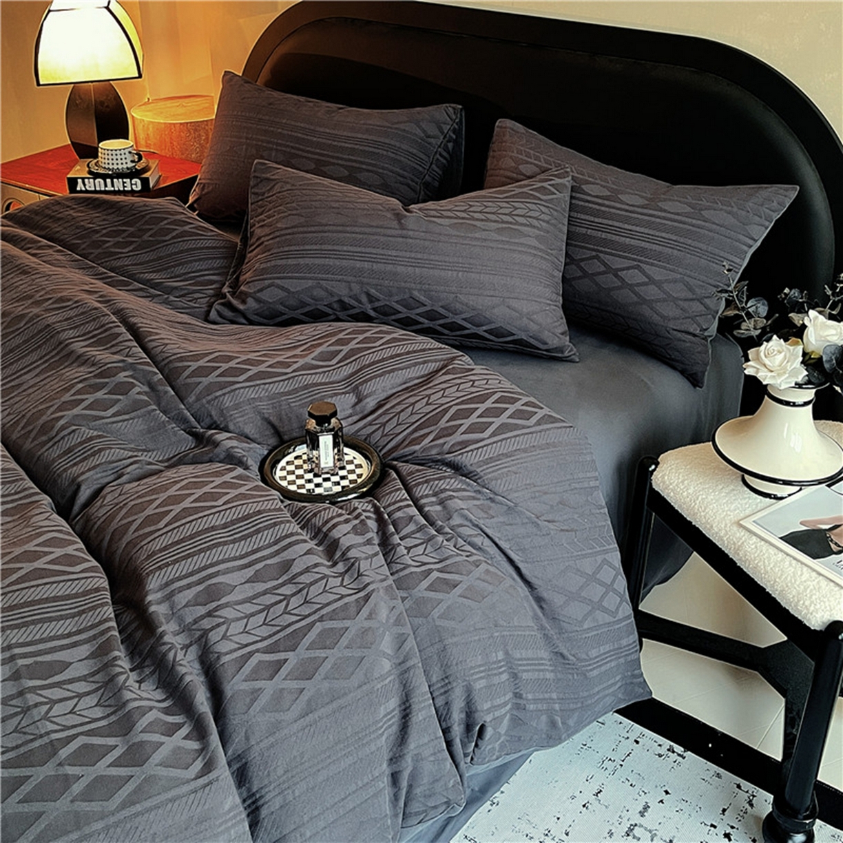 91家纺网 家纺一手货源 找家纺 琪格格纺织 2026新款纯棉纯棉色织肌理纹提花华夫格纯棉轻奢简约款四件套 圣托梵绅-乌木