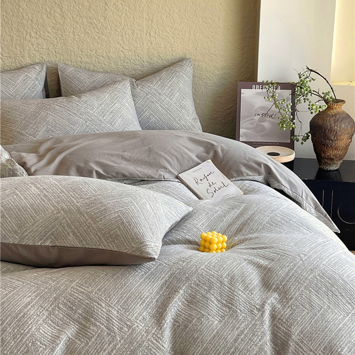 91家纺网 家纺一手货源 找家纺 琪格格纺织 2026新款纯棉纯棉色织肌理纹提花华夫格纯棉轻奢简约款四件套 简奢-浅灰