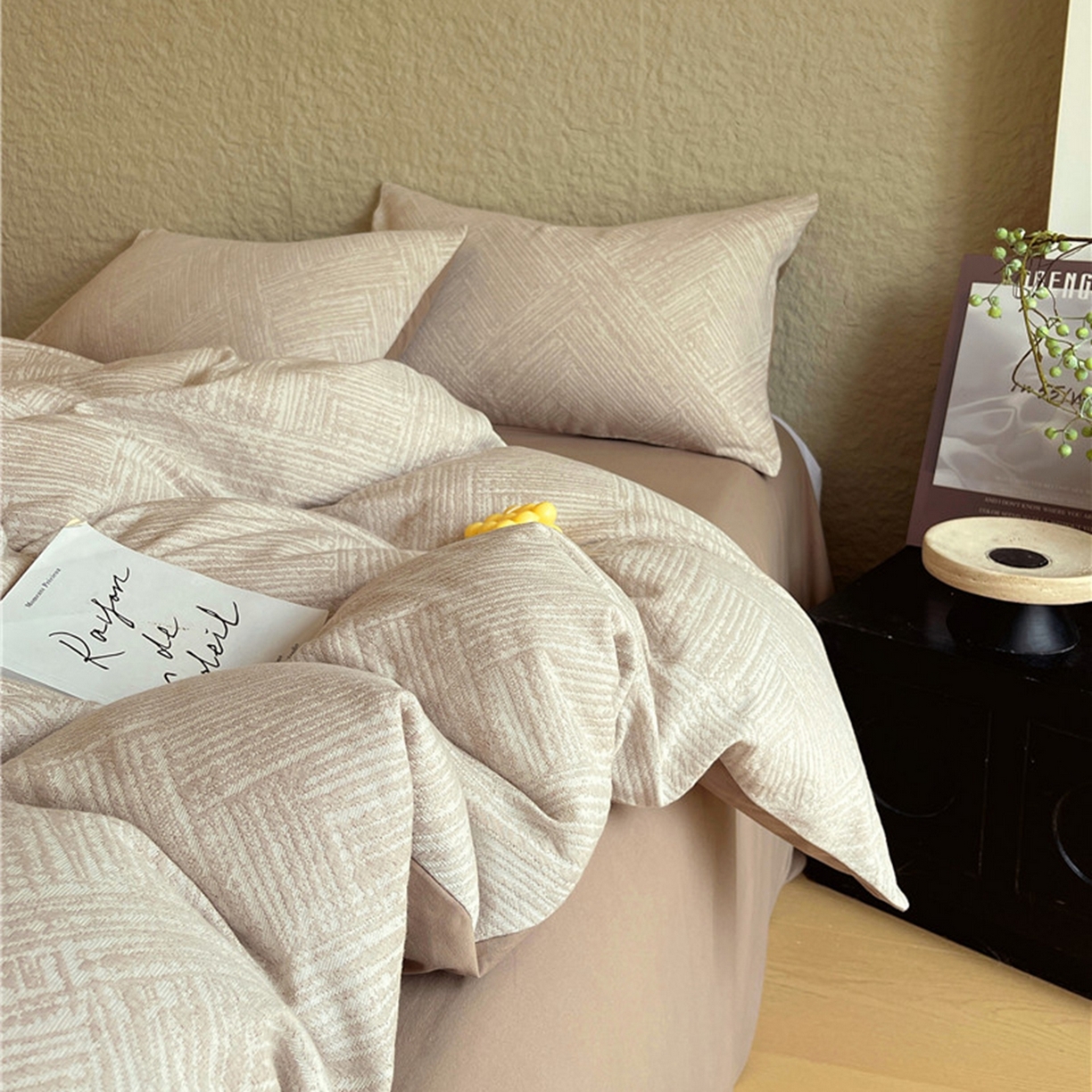 91家纺网 家纺一手货源 找家纺 琪格格纺织 2026新款纯棉纯棉色织肌理纹提花华夫格纯棉轻奢简约款四件套 简奢-可可棕