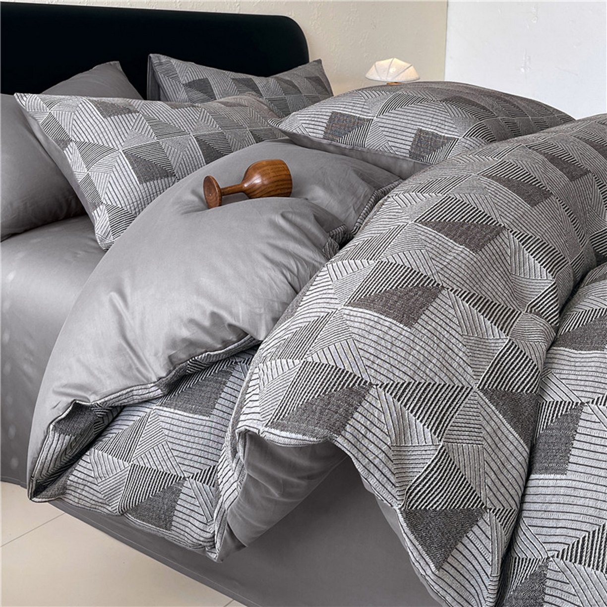 91家纺网 家纺一手货源 找家纺 琪格格纺织 2026新款纯棉纯棉色织肌理纹提花华夫格纯棉轻奢简约款四件套 柏林-炭石灰