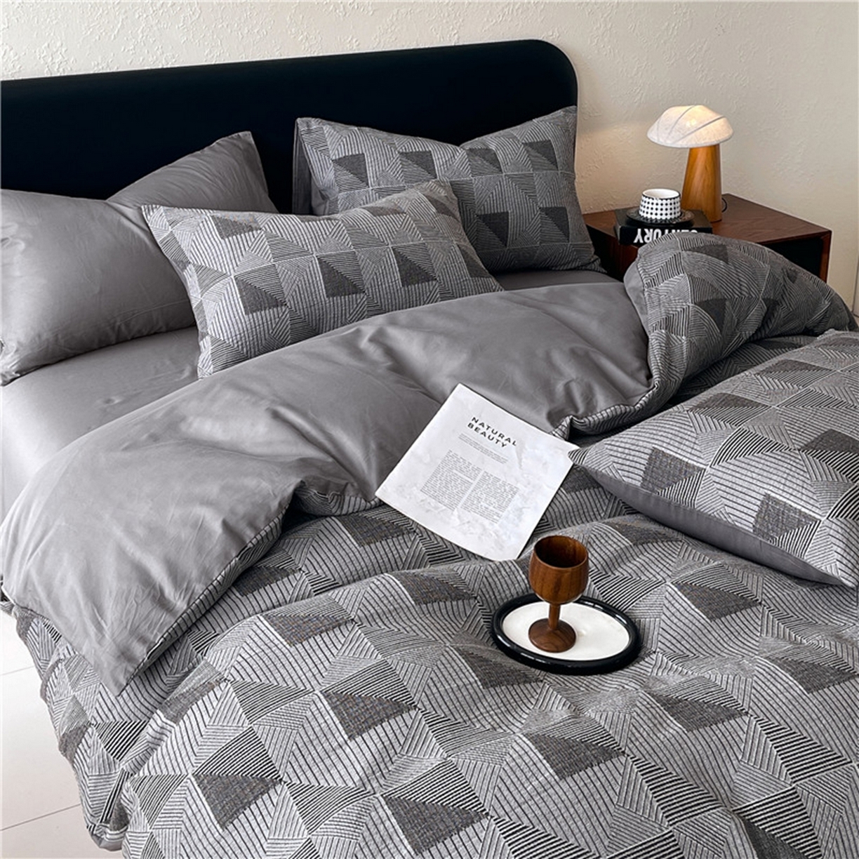 91家纺网 家纺一手货源 找家纺 琪格格纺织 2026新款纯棉纯棉色织肌理纹提花华夫格纯棉轻奢简约款四件套 柏林-炭石灰