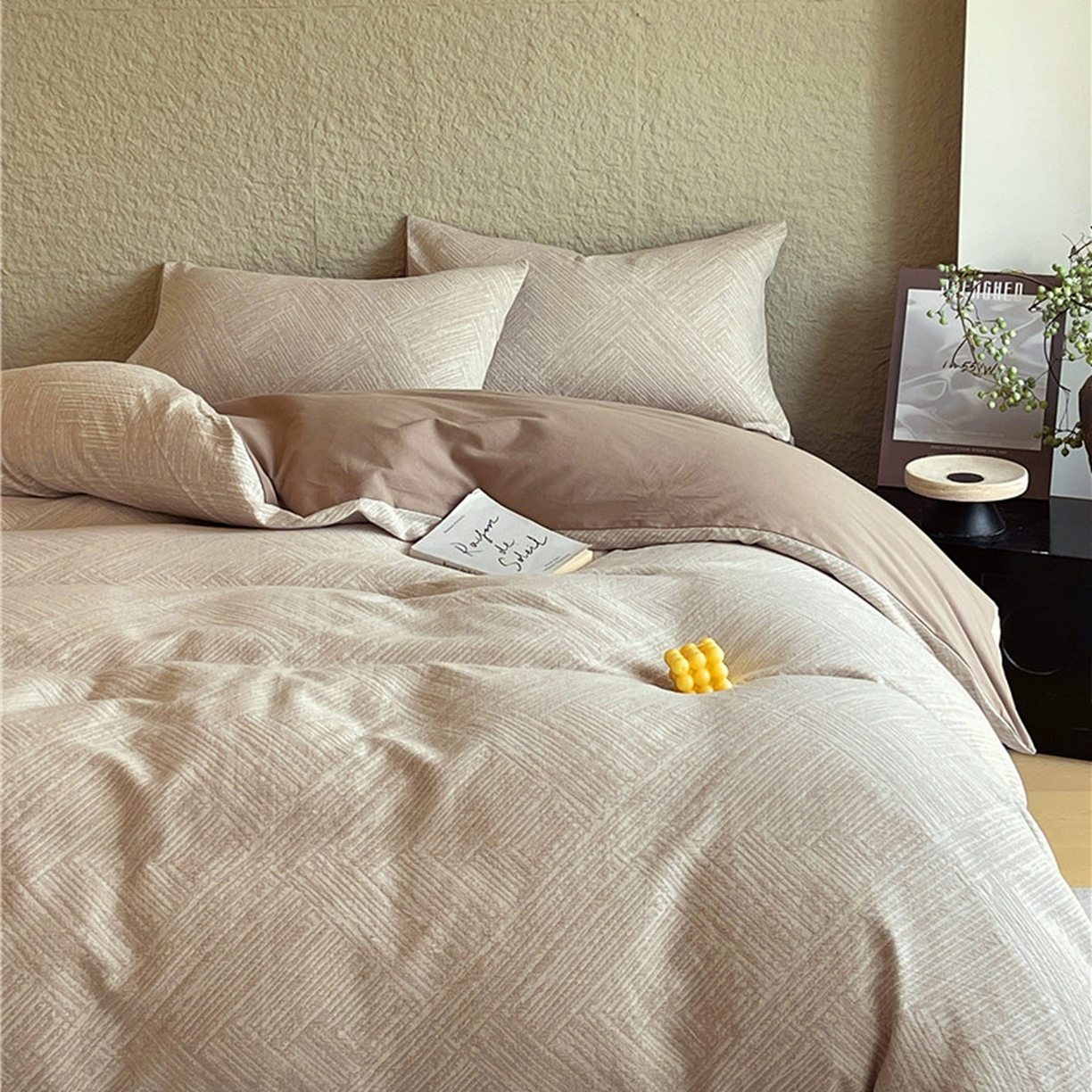 91家纺网 家纺一手货源 找家纺 琪格格纺织 2026新款纯棉纯棉色织肌理纹提花华夫格纯棉轻奢简约款四件套 简奢-可可棕