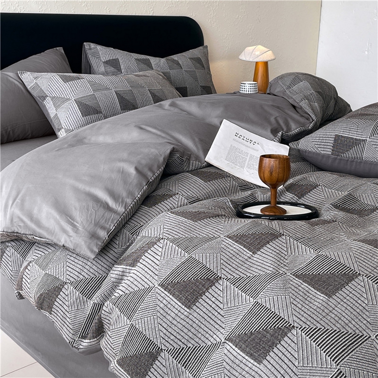 91家纺网 家纺一手货源 找家纺 琪格格纺织 2026新款纯棉纯棉色织肌理纹提花华夫格纯棉轻奢简约款四件套 柏林-炭石灰