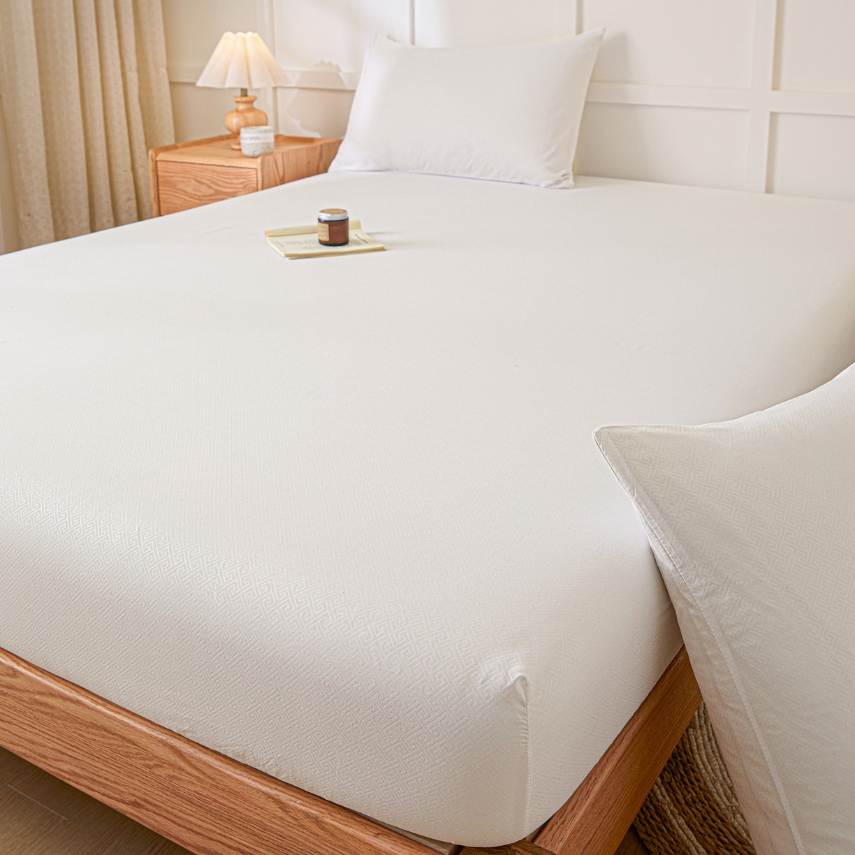 91家纺网 家纺一手货源 找家纺 衿成家纺 2026新款简约纯色磨毛压光单床笠 YG-白色