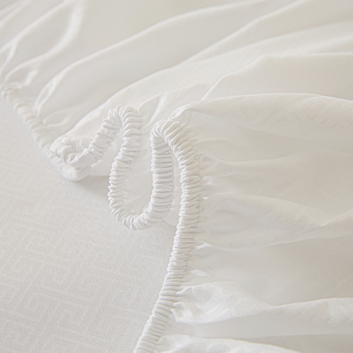 91家纺网 家纺一手货源 找家纺 衿成家纺 2026新款简约纯色磨毛压光单床笠 YG-白色