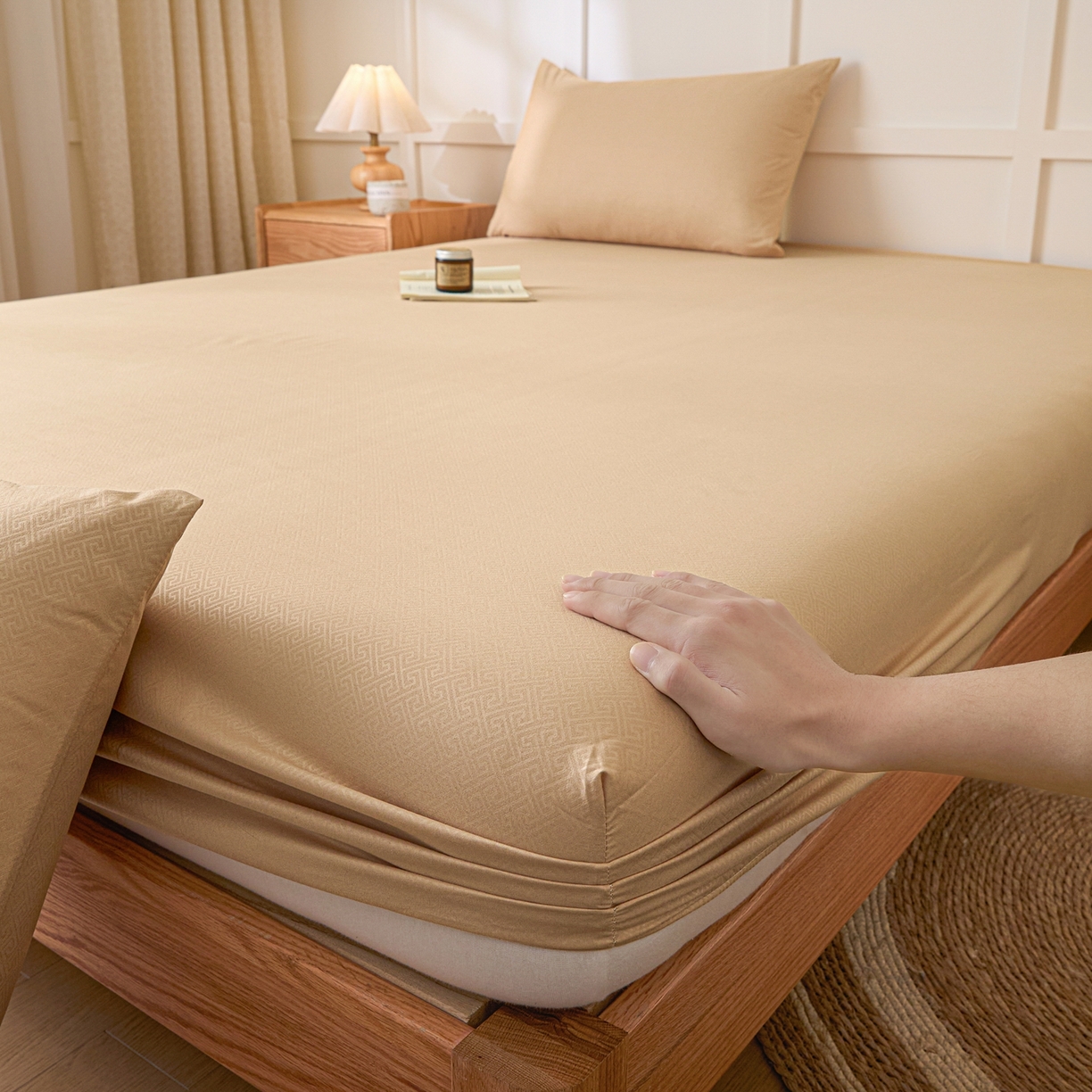 91家纺网 家纺一手货源 找家纺 衿成家纺 2026新款简约纯色磨毛压光单床笠 YG-卡其