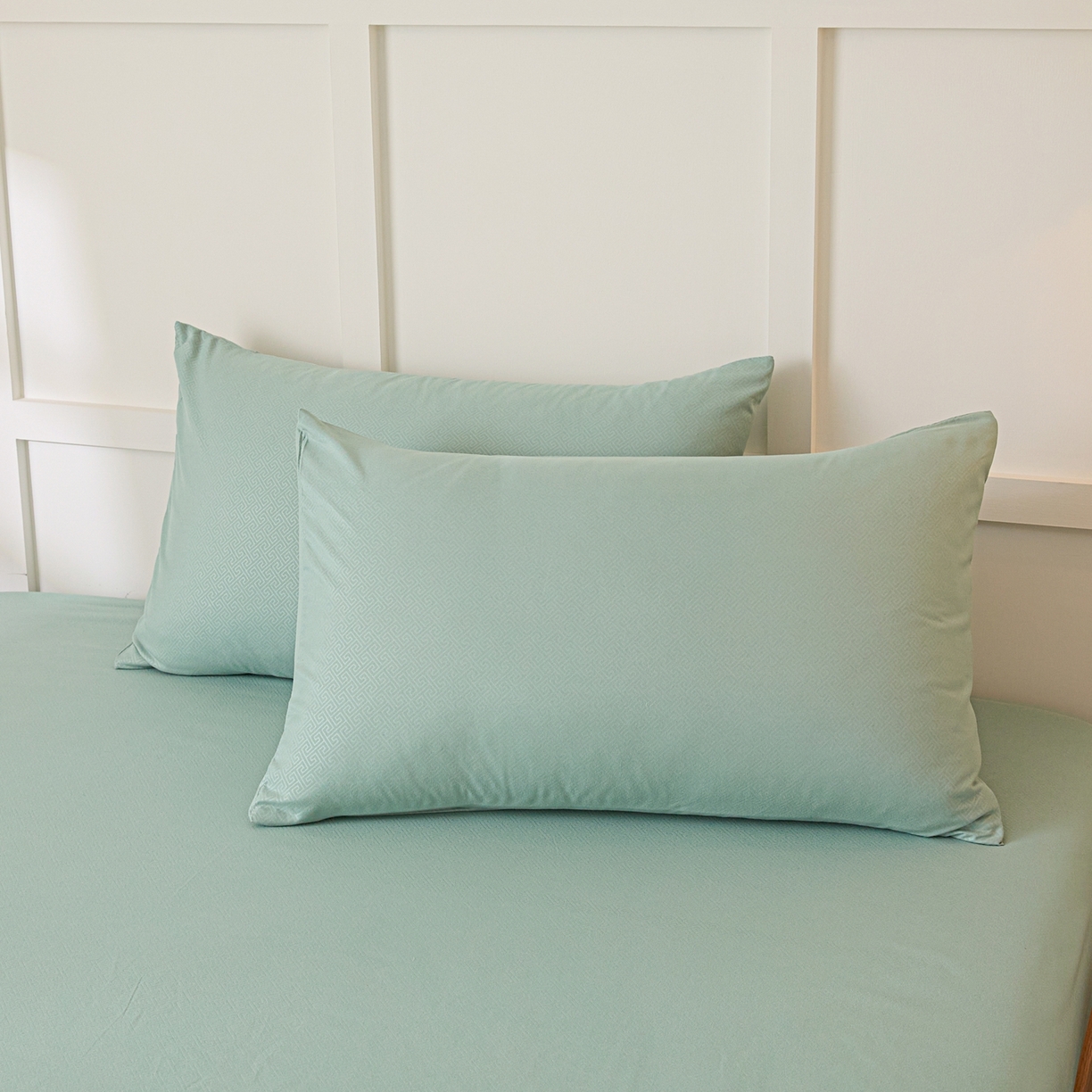 91家纺网 家纺一手货源 找家纺 衿成家纺 2026新款简约纯色磨毛压光单床笠 YG-墨绿