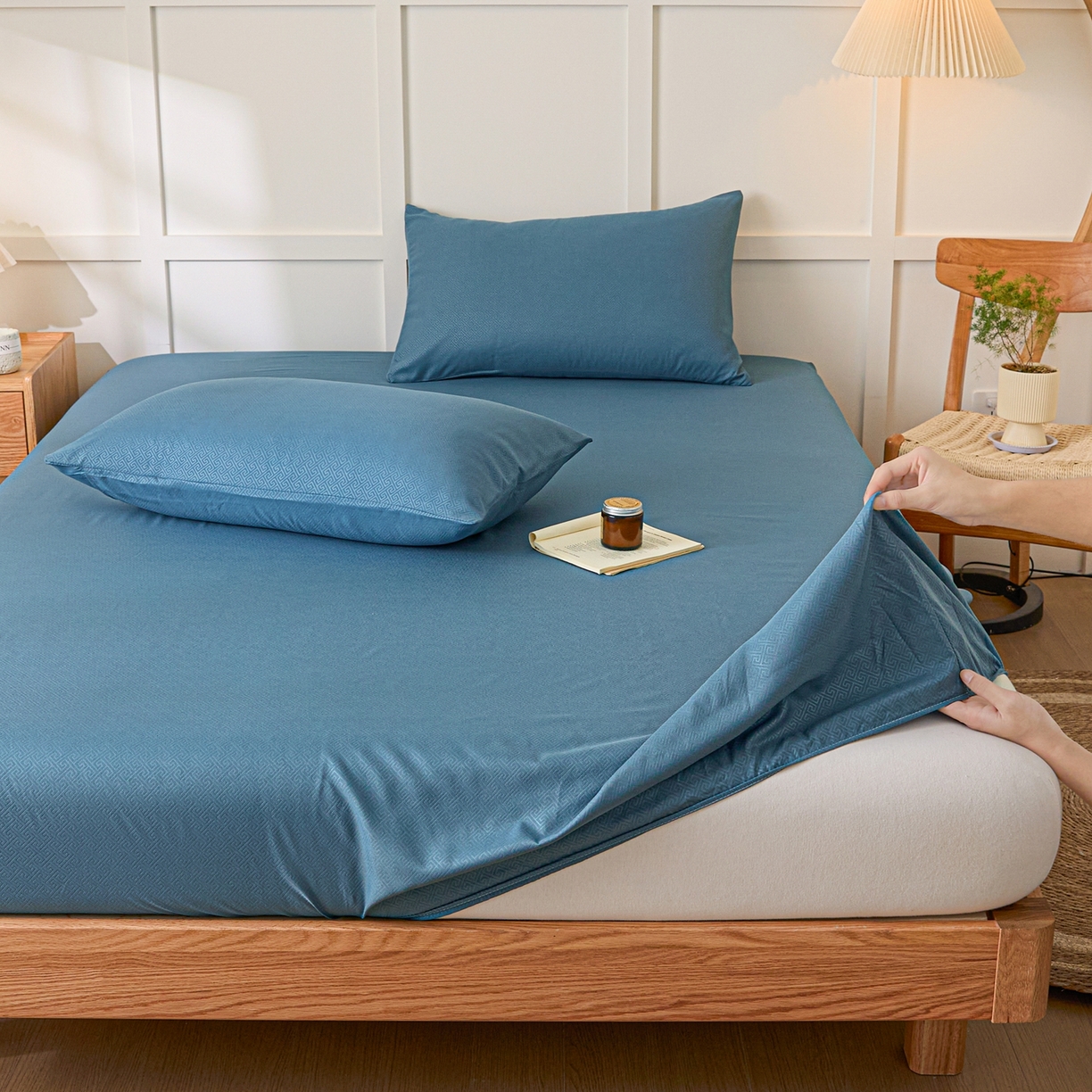 91家纺网 家纺一手货源 找家纺 衿成家纺 2026新款简约纯色磨毛压光单床笠 YG-牛仔蓝