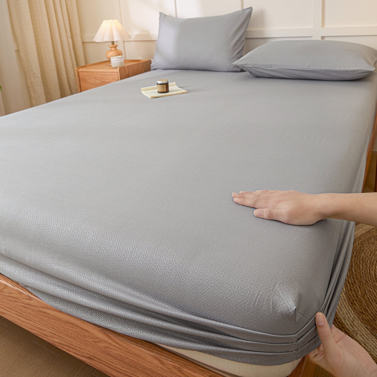 衿成家纺 2026新款简约纯色磨毛压光单床笠 YG-浅灰