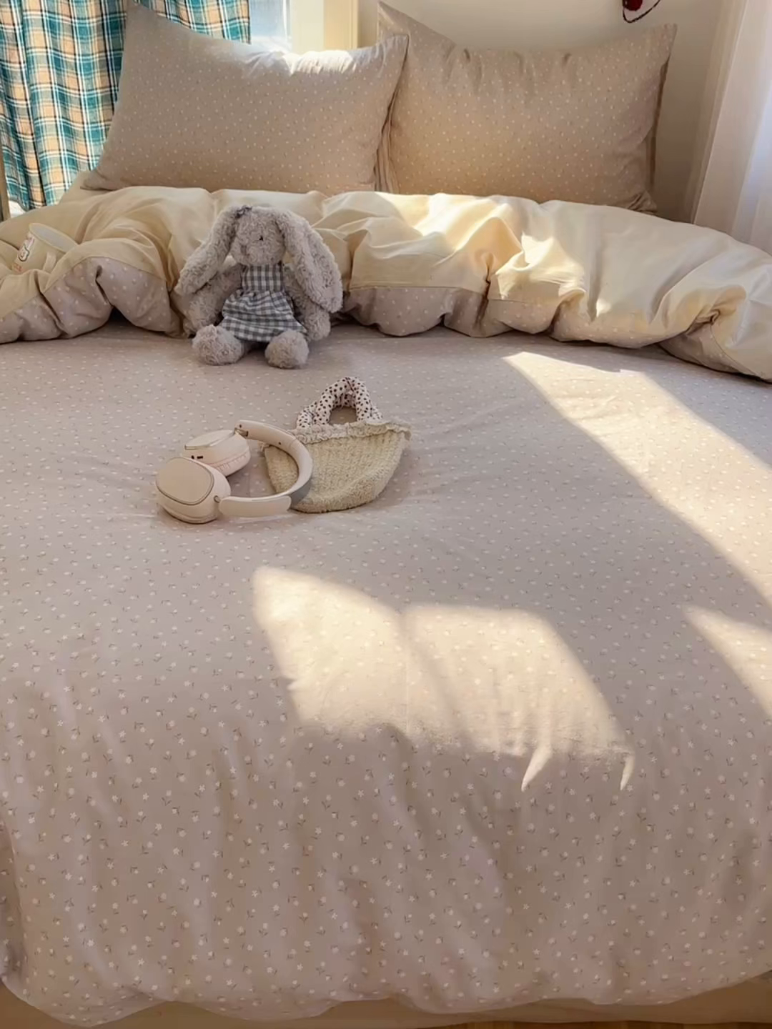 91家纺网 家纺一手货源 找家纺 XIWEN-希文家纺 2026春夏新款40支全棉纯棉13372小清新印花四件套 浅爱