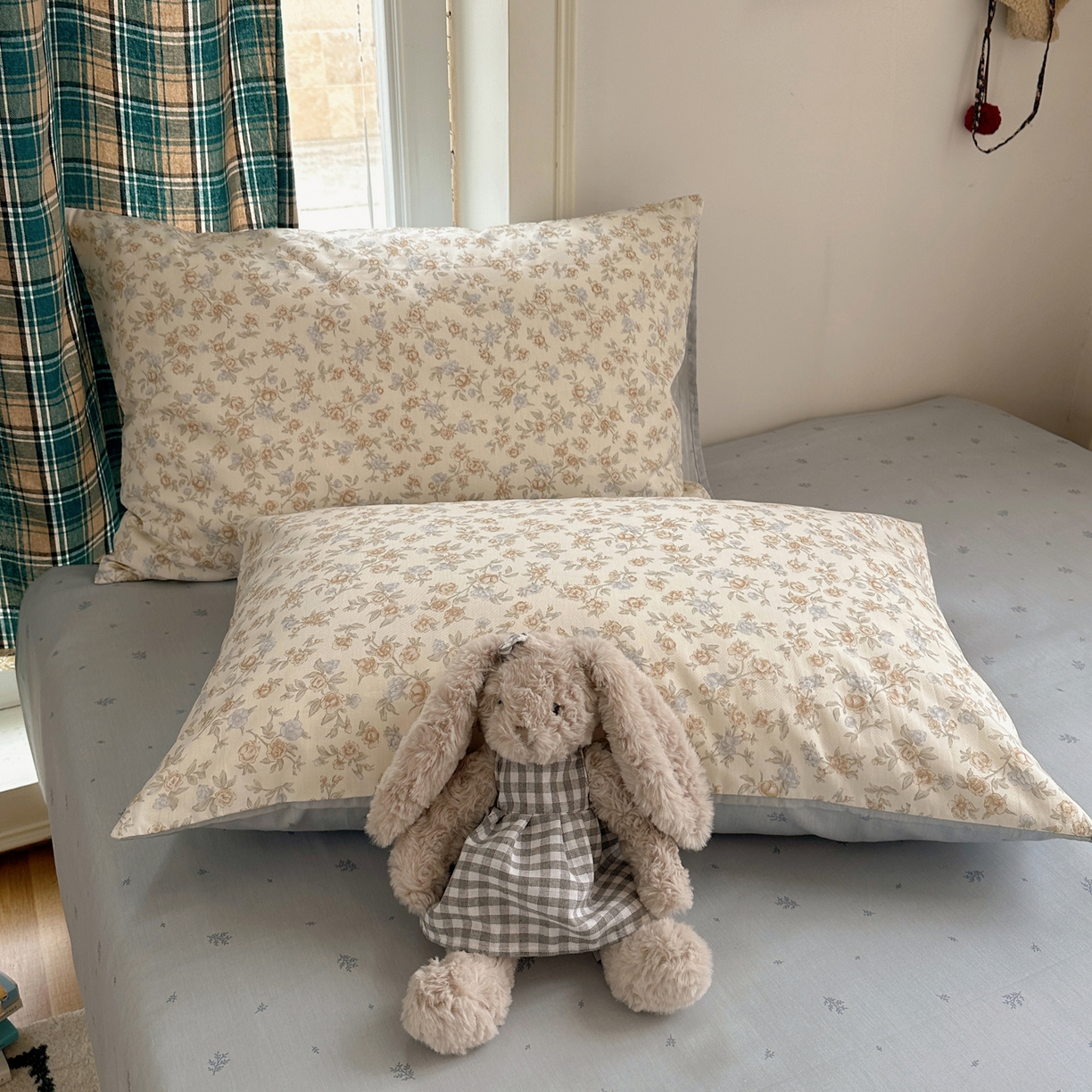 91家纺网 家纺一手货源 找家纺 XIWEN-希文家纺 2026春夏新款40支全棉纯棉13372小清新印花四件套 山茶丝语