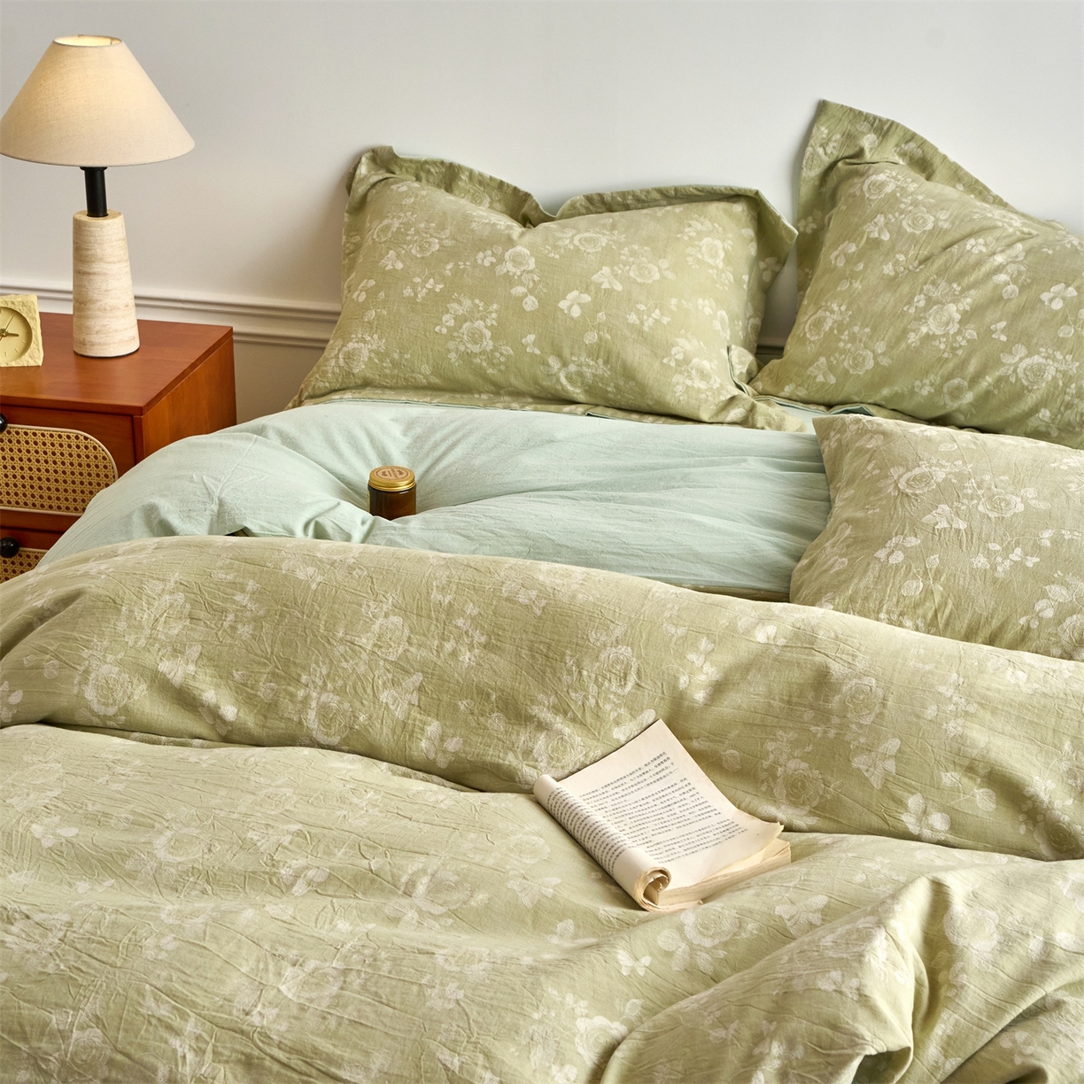 91家纺网 家纺一手货源 找家纺 兰紫橙家纺 2026春夏新款全棉纯棉色织提花四件套 晨曦花语-抹茶绿