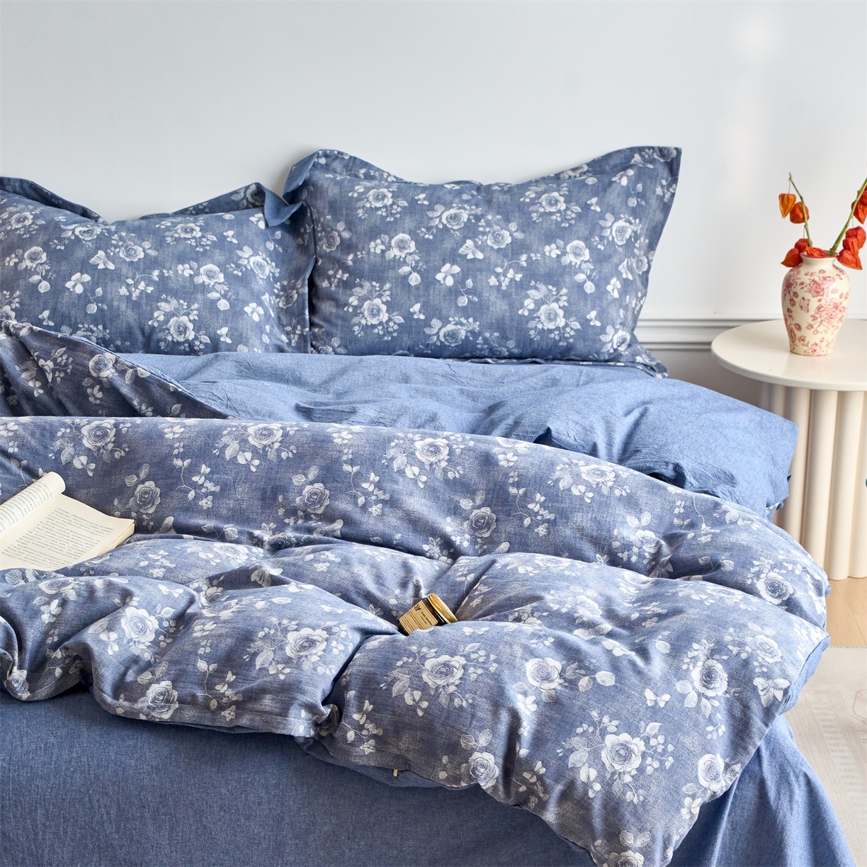 91家纺网 家纺一手货源 找家纺 兰紫橙家纺 2026春夏新款全棉纯棉色织提花四件套 浮梦花影-牛仔蓝