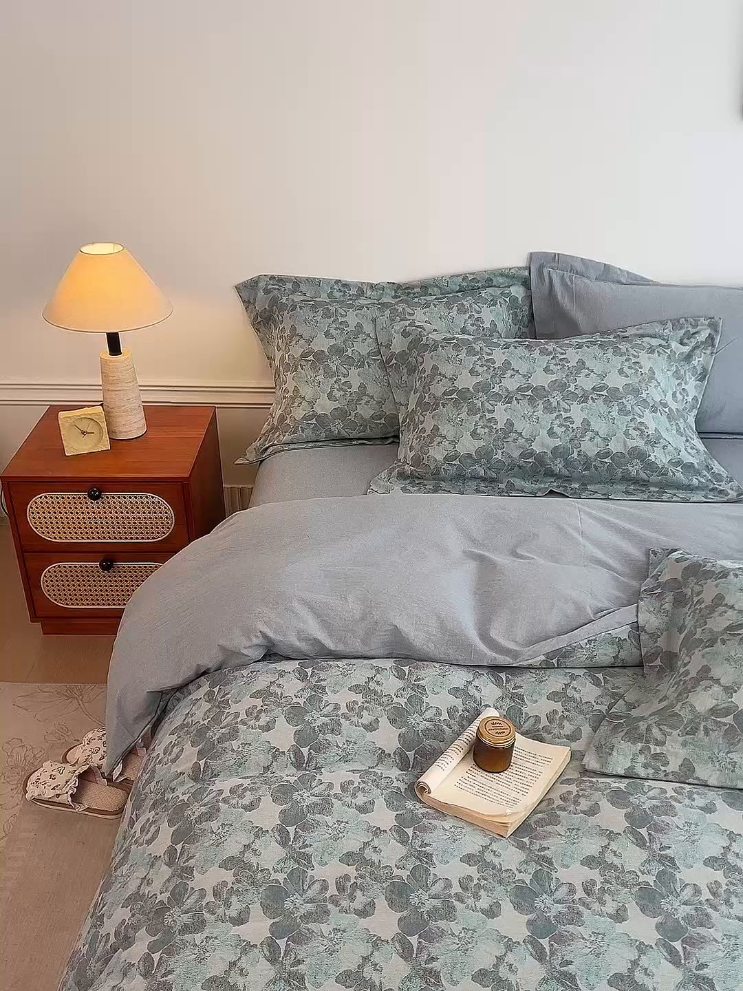 91家纺网 家纺一手货源 找家纺 兰紫橙家纺 2026春夏新款全棉纯棉色织提花四件套 花开漫漫-浅蓝