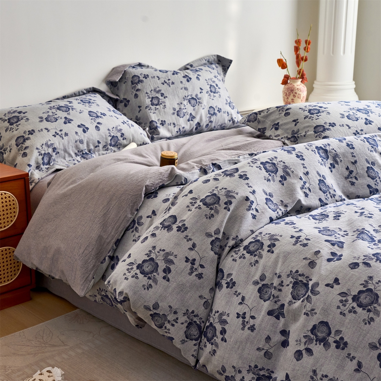 91家纺网 家纺一手货源 找家纺 兰紫橙家纺 2026春夏新款全棉纯棉色织提花四件套 玫瑰之恋-浅灰