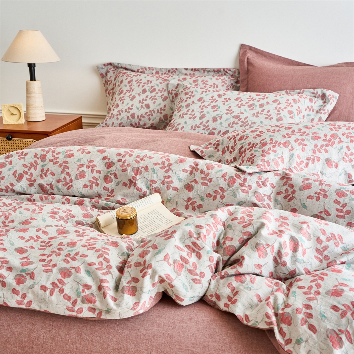 91家纺网 家纺一手货源 找家纺 兰紫橙家纺 2026春夏新款全棉纯棉色织提花四件套 秋海棠-暗红