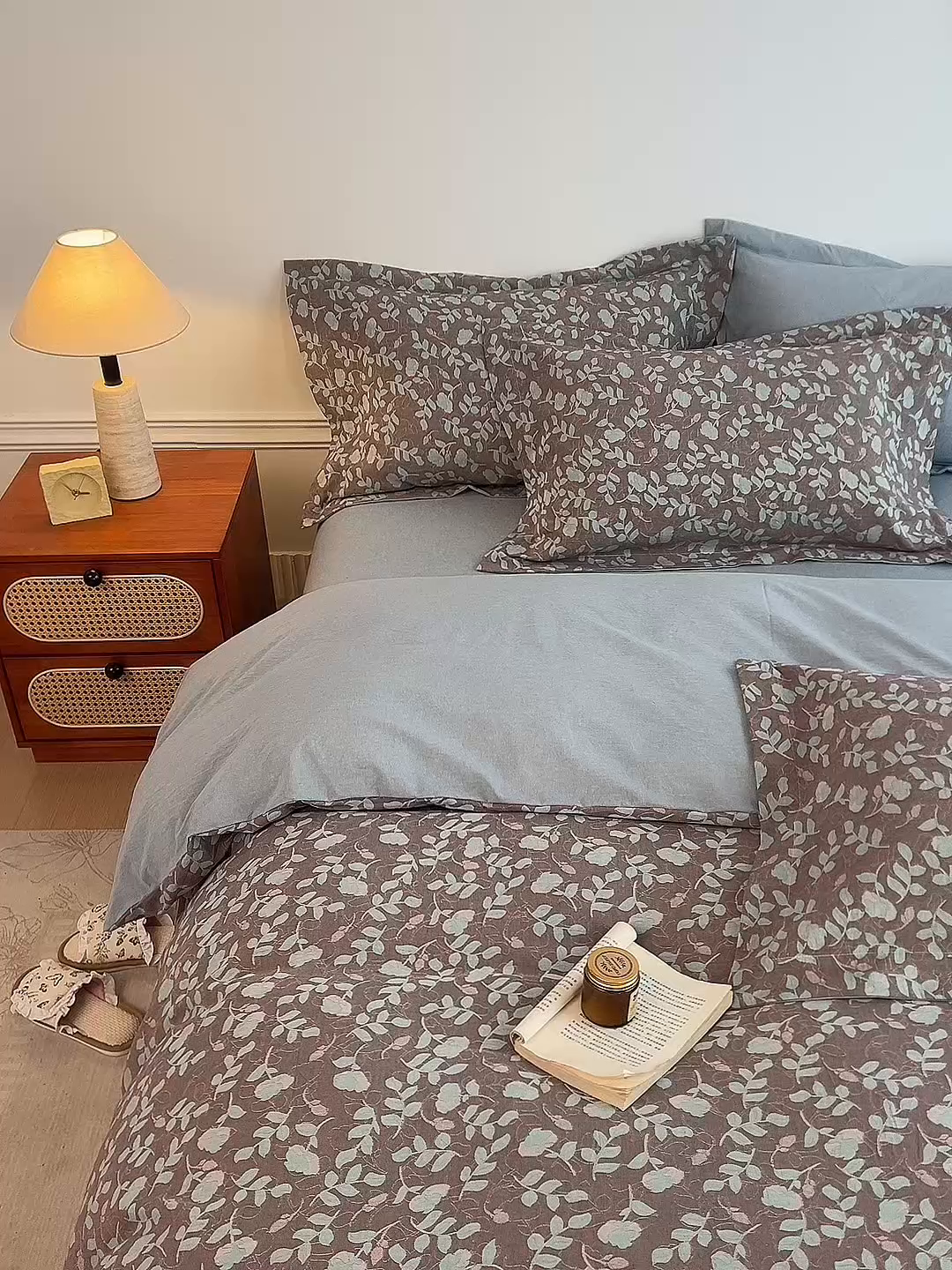 91家纺网 家纺一手货源 找家纺 兰紫橙家纺 2026春夏新款全棉纯棉色织提花四件套 未央-浅蓝