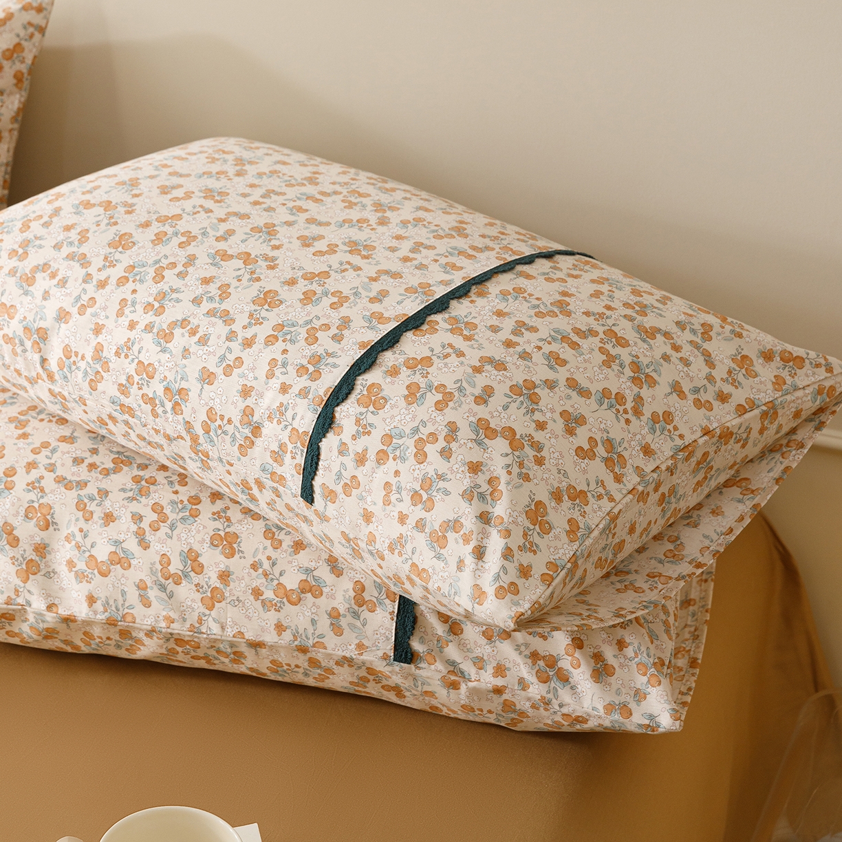 91家纺网 家纺一手货源 找家纺 女子家纺 2026新款40支13070全棉纯棉斜纹印花蕾丝四件套 橘果团子