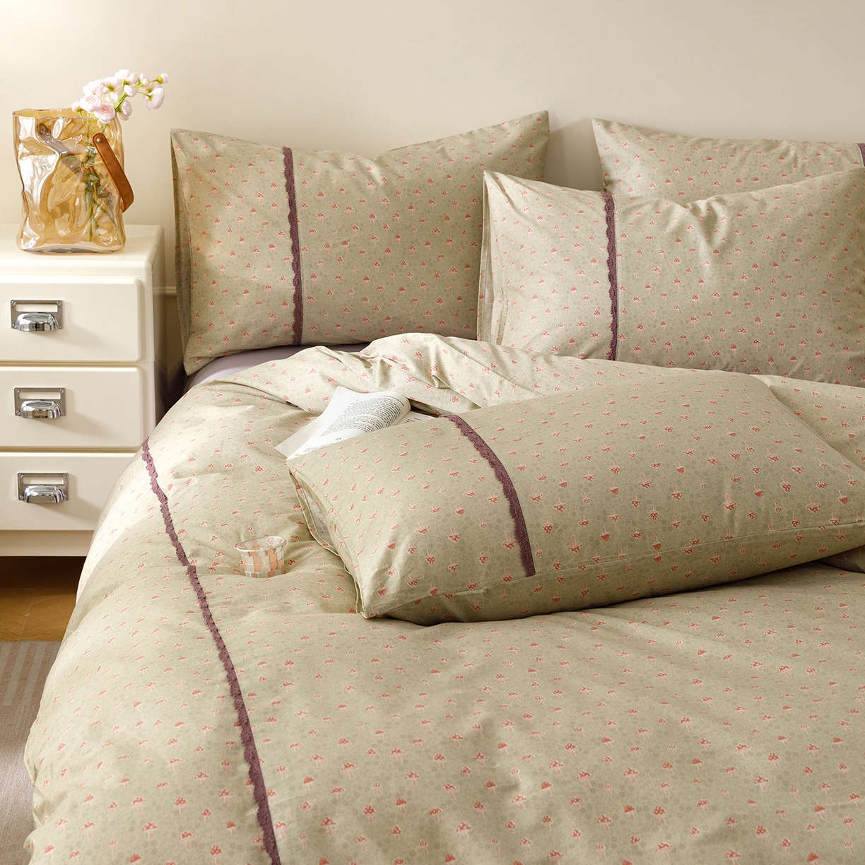 91家纺网 家纺一手货源 找家纺 女子家纺 2026新款40支13070全棉纯棉斜纹印花蕾丝四件套 青柠果络