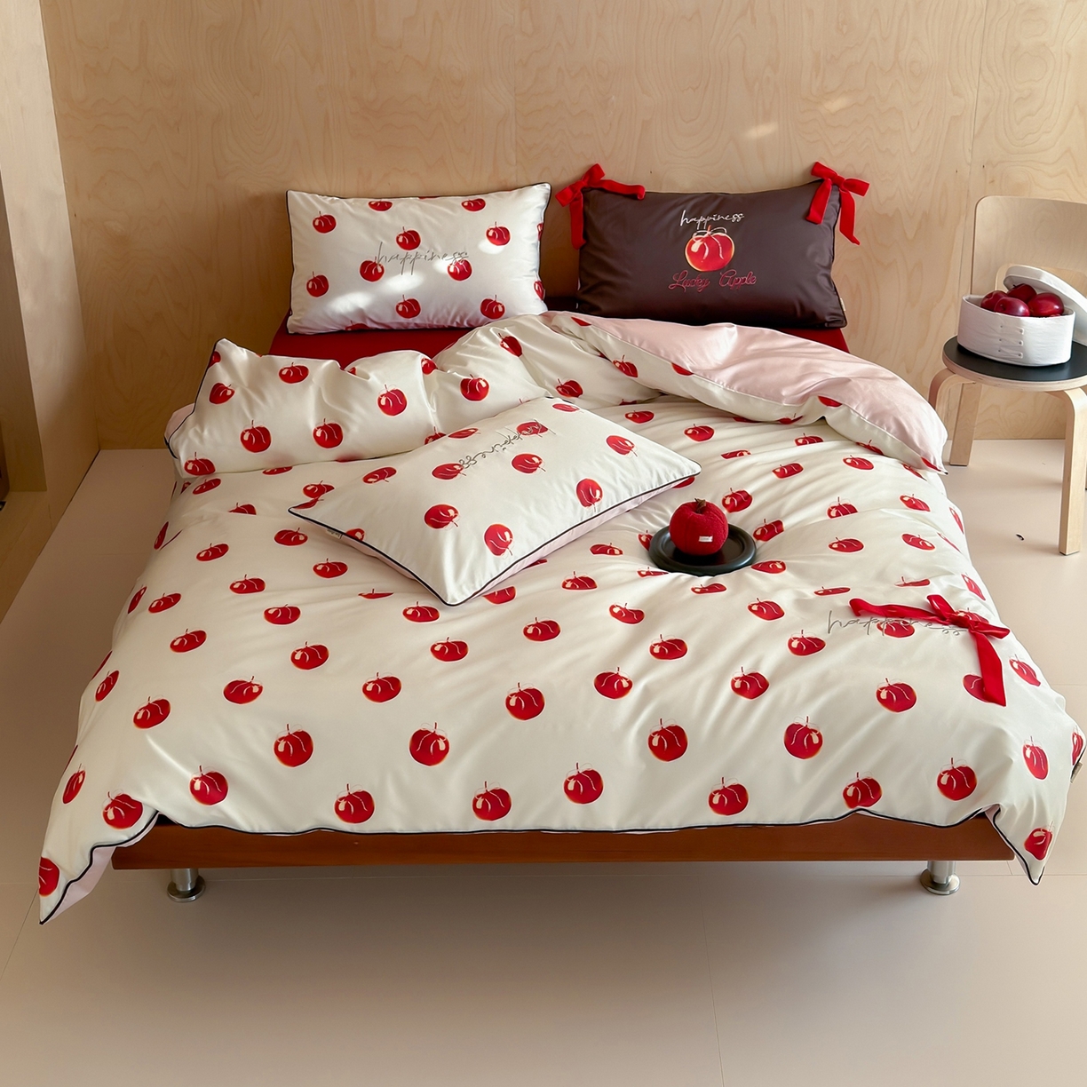 91家纺网 家纺一手货源 找家纺 （总）桔子家纺 2026春夏新款100s全棉纯棉幸运系列四件套-场景二