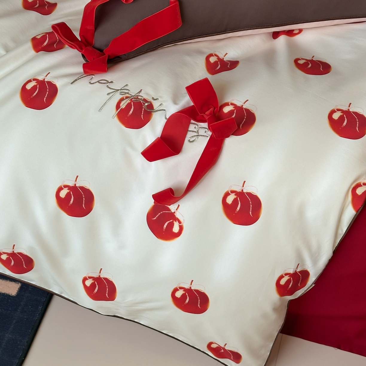 91家纺网 家纺一手货源 找家纺 （总）桔子家纺 2026春夏新款100s全棉纯棉幸运系列四件套-场景一