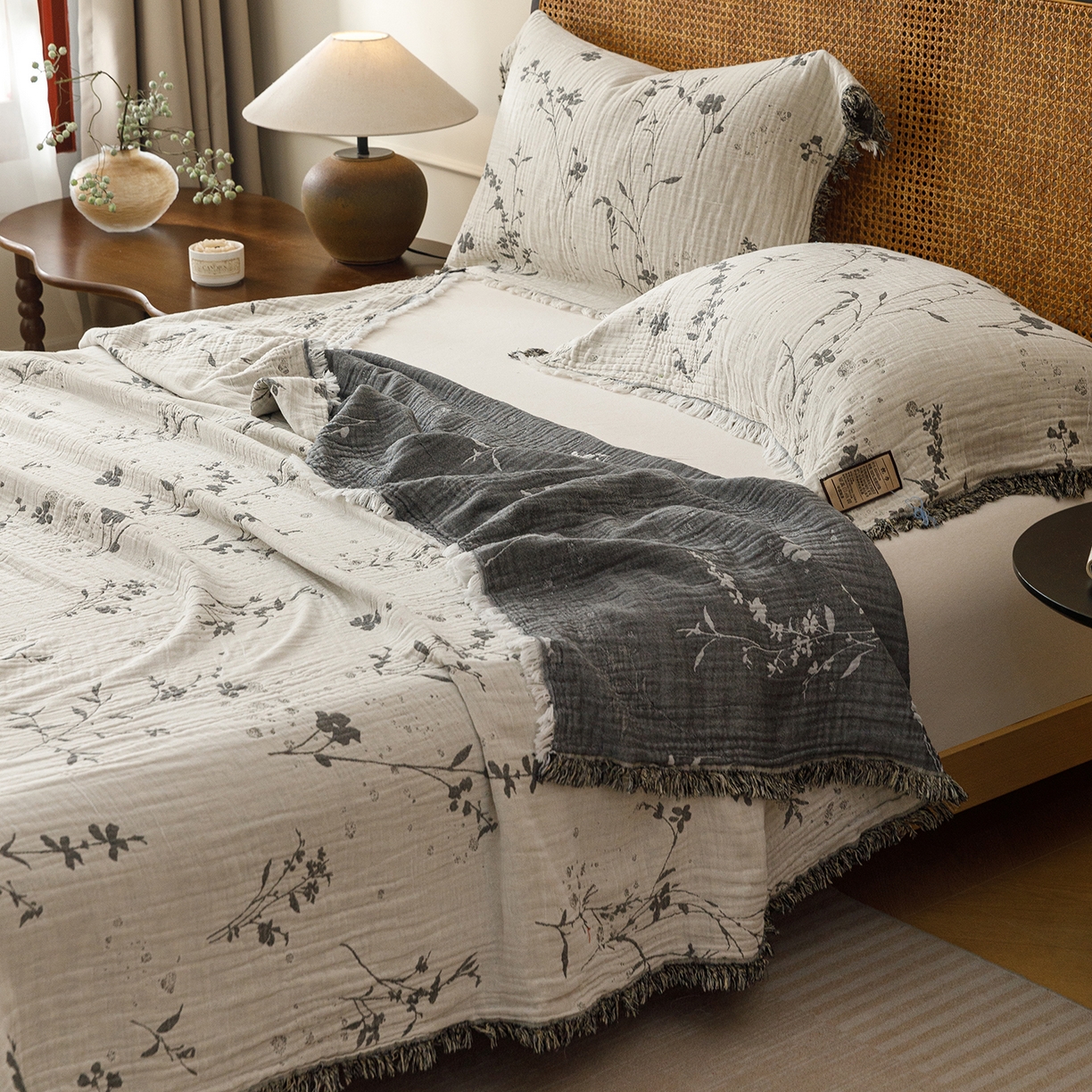 91家纺网 家纺一手货源 找家纺 （总）朴尔家纺-毛巾被 2026新款全棉60s精细纱流苏花边四层纱布毛巾被