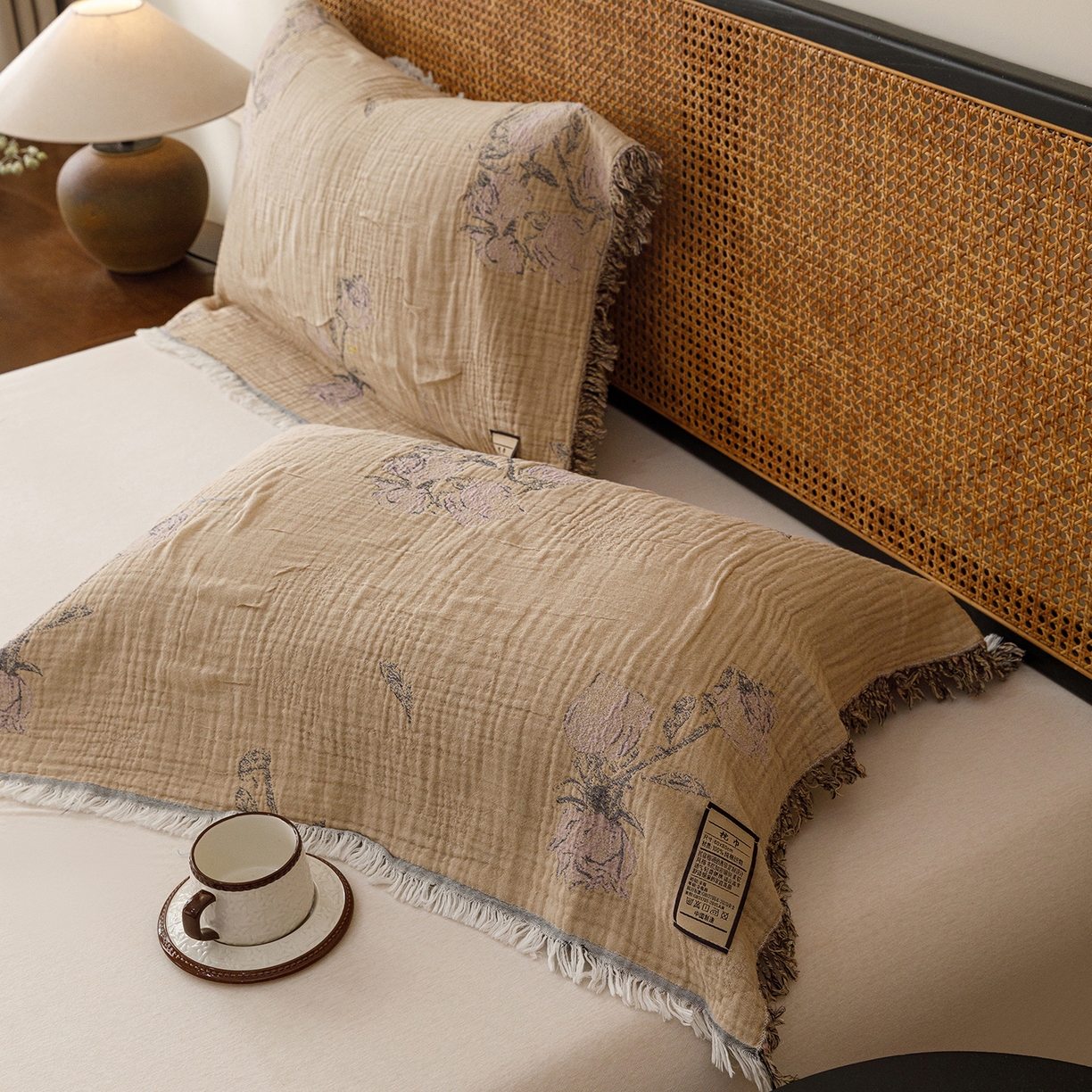 91家纺网 家纺一手货源 找家纺 朴尔家纺-毛巾被 2026新款全棉60s精细纱流苏花边四层纱布毛巾被 花饰