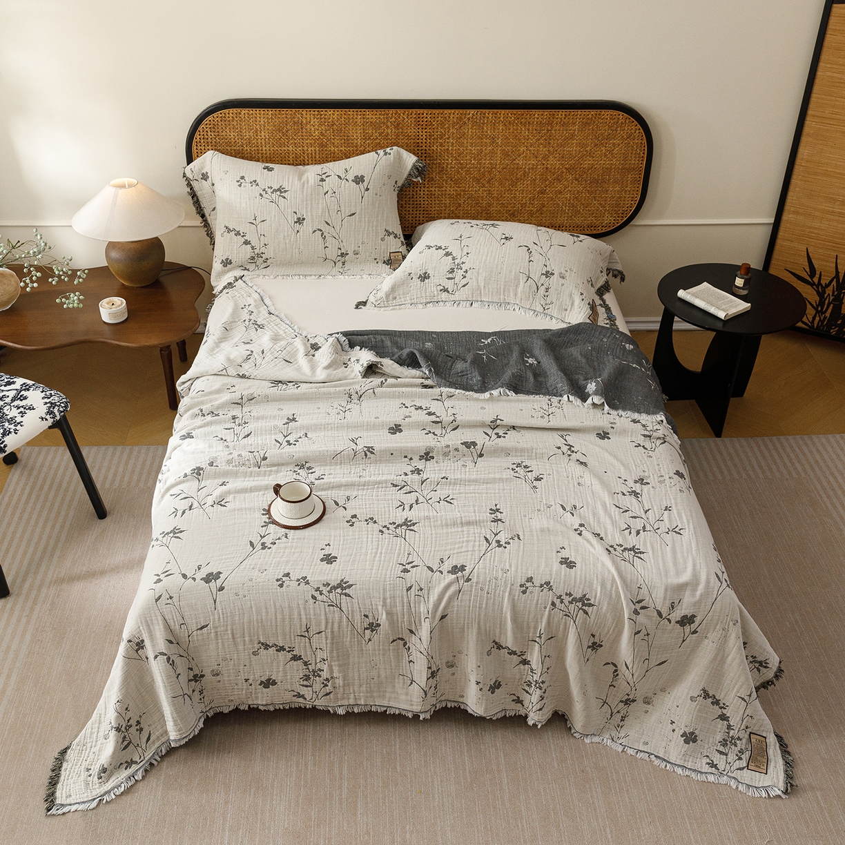 91家纺网 家纺一手货源 找家纺 朴尔家纺-毛巾被 2026新款全棉60s精细纱流苏花边四层纱布毛巾被 兰草情