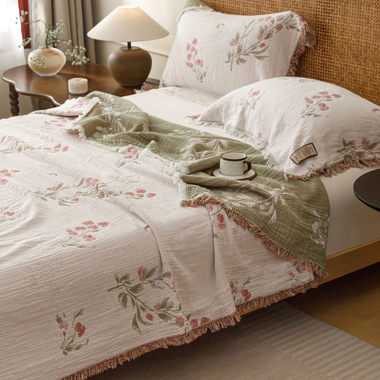 91家纺网 家纺一手货源 找家纺 朴尔家纺-毛巾被 2026新款全棉60s精细纱流苏花边四层纱布毛巾被 芝芝梅