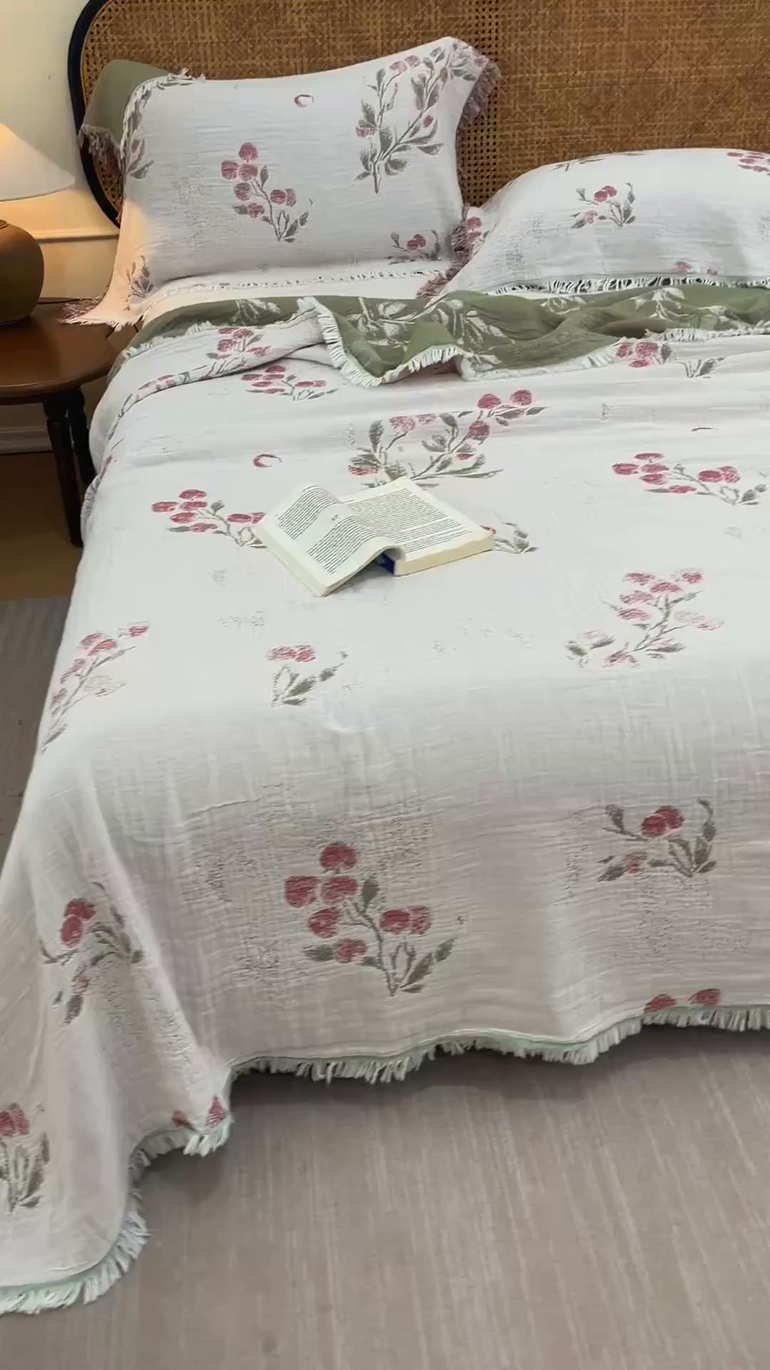 91家纺网 家纺一手货源 找家纺 朴尔家纺-毛巾被 2026新款全棉60s精细纱流苏花边四层纱布毛巾被 芝芝梅