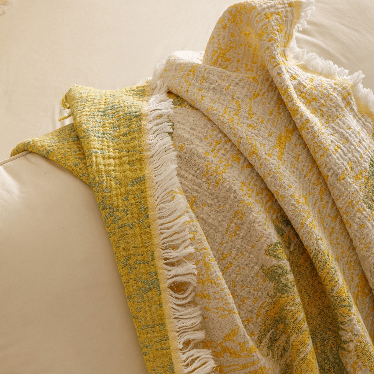 91家纺网 家纺一手货源 找家纺 朴尔家纺-毛巾被 2026新款全棉流苏巨大尺寸60S纱布枕巾 暖阳-黄