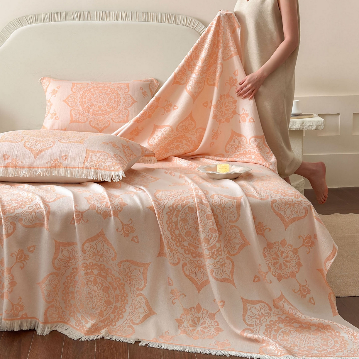 91家纺网 家纺一手货源 找家纺 （总）朴尔家纺-毛巾被 2026新款长绒棉100s贡缎丝光棉纯棉流苏纱布毛巾被三件套