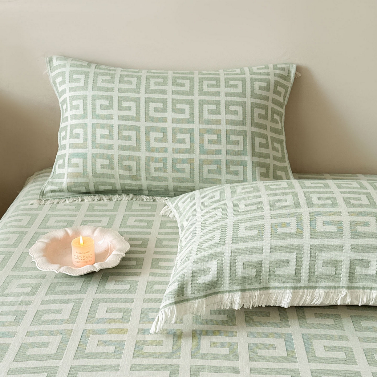 91家纺网 家纺一手货源 找家纺 朴尔家纺-毛巾被 2026新款长绒棉100s贡缎丝光棉纯棉流苏纱布毛巾被三件套 巴宝方格-绿