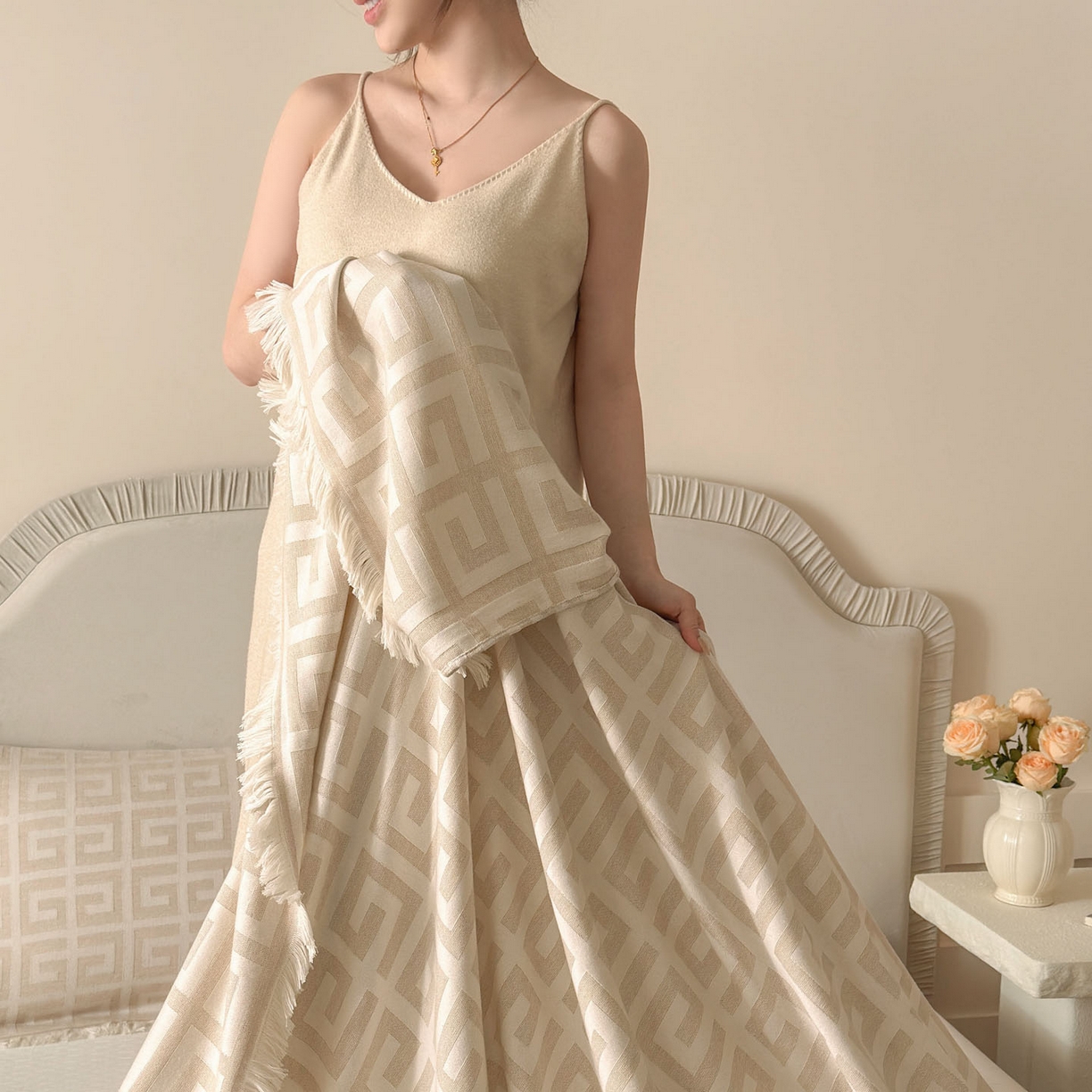 91家纺网 家纺一手货源 找家纺 朴尔家纺-毛巾被 2026新款长绒棉100s贡缎丝光棉纯棉流苏纱布毛巾被三件套 巴宝方格-驼